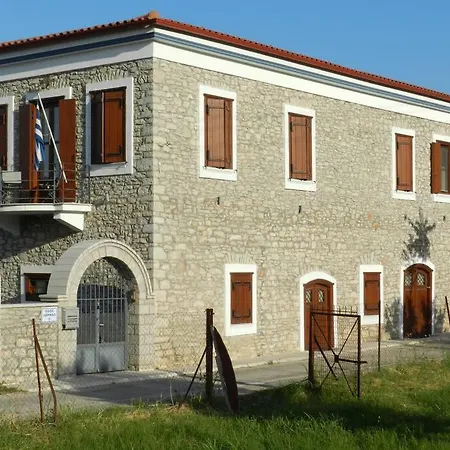 Ferienwohnung La Casa Di Ercole Across Bay Of Nafplio. Míloi Exterior foto